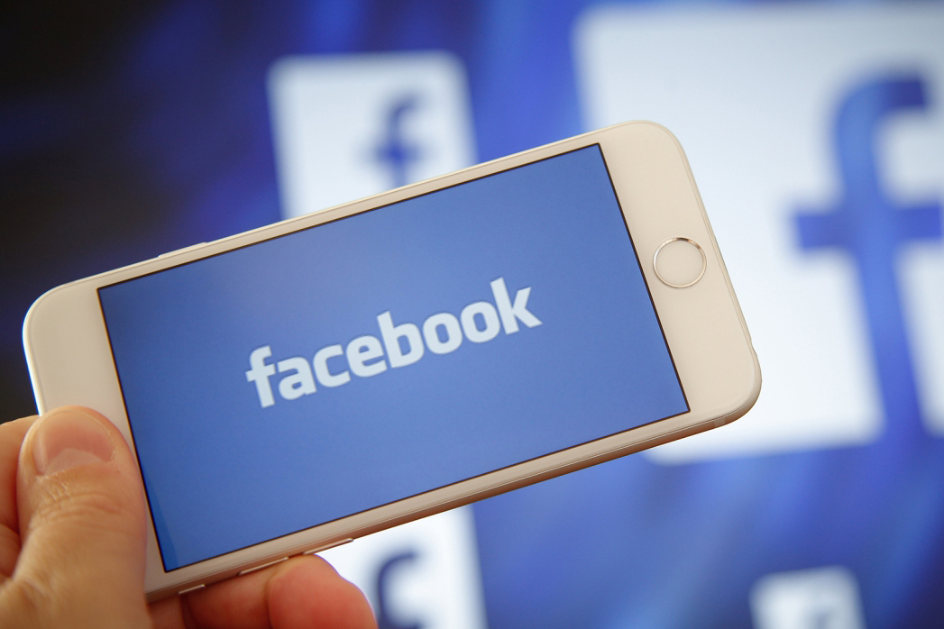 Facebook собирает информацию о звонках и сообщениях пользователей