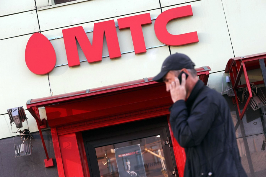 МТС за пол года закрыла 600 салонов связи по всей России