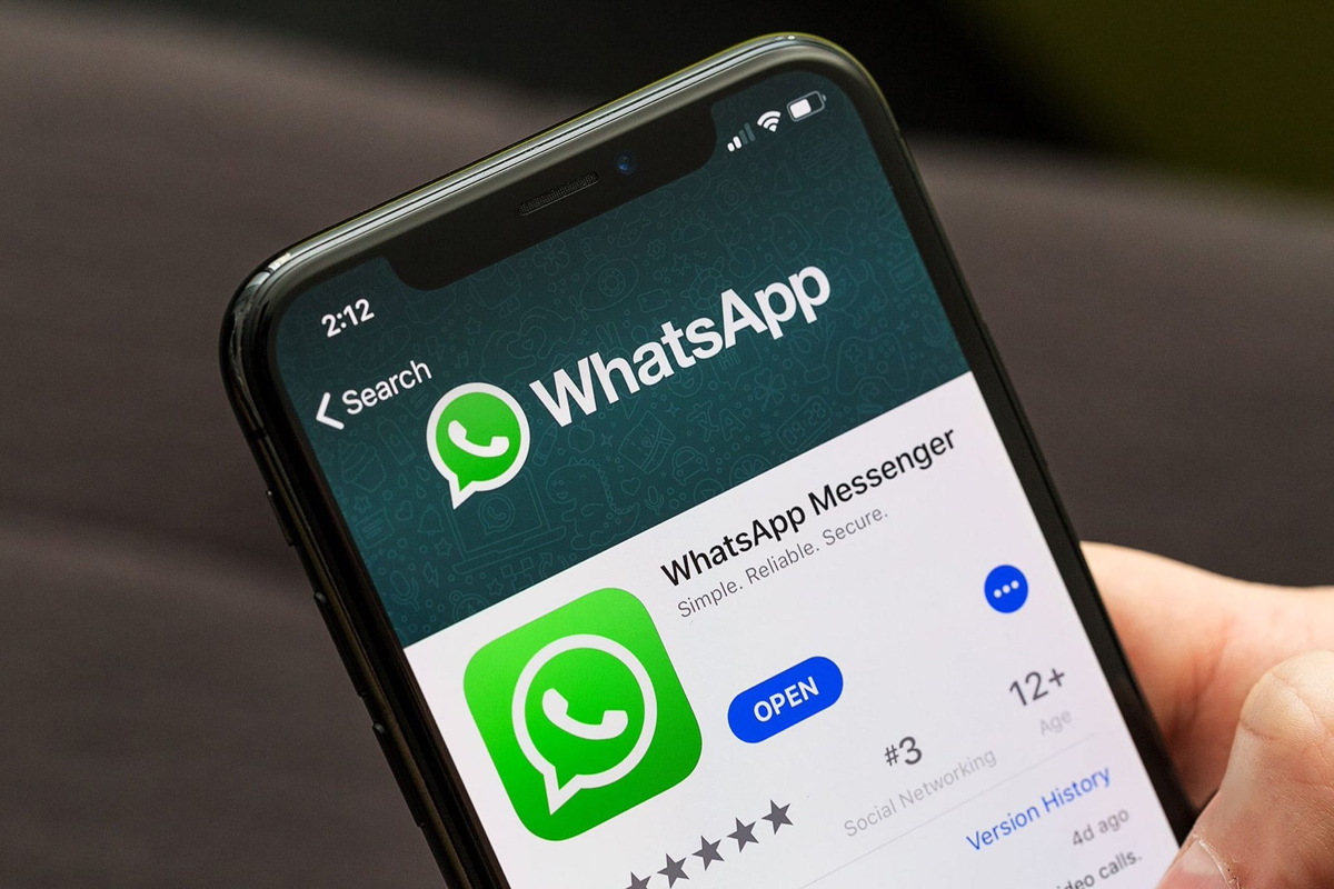 В WhatsApp появится разблокировка мессенджера по лицу
