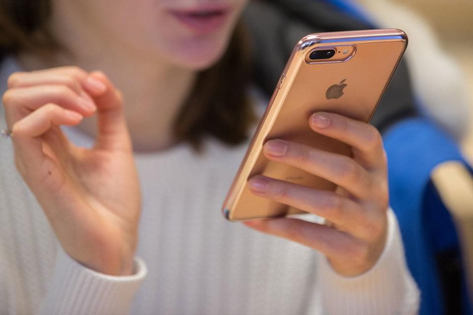 Эксперты выявили среднюю стоимость смартфона в России