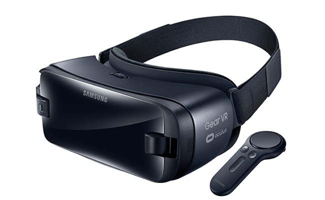 VR-очки Samsung Gear VR с контроллером от Oculus